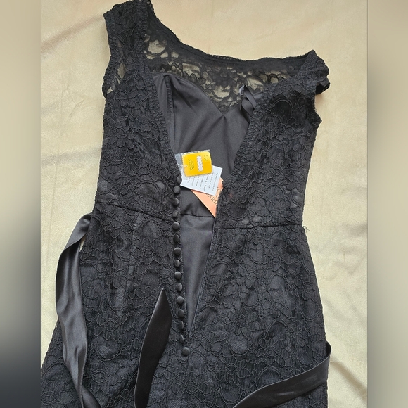 Morilee By Madeline Gardner Black Sleeveless Lace Formal Dress Small Flaw 6 - Picture 9 of 14